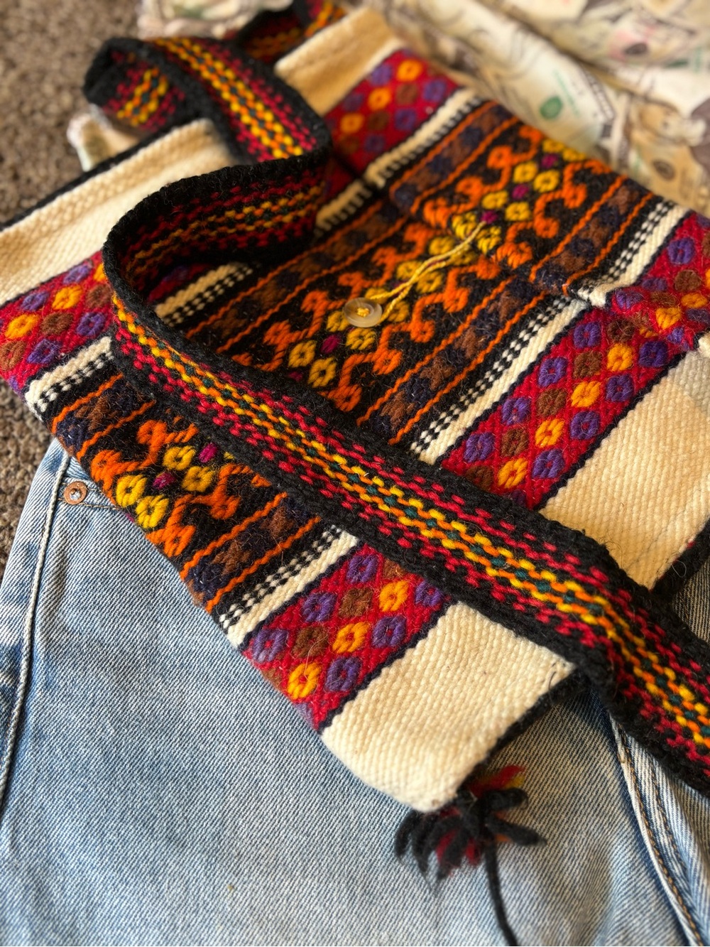 Vintage Woven crossbody bag